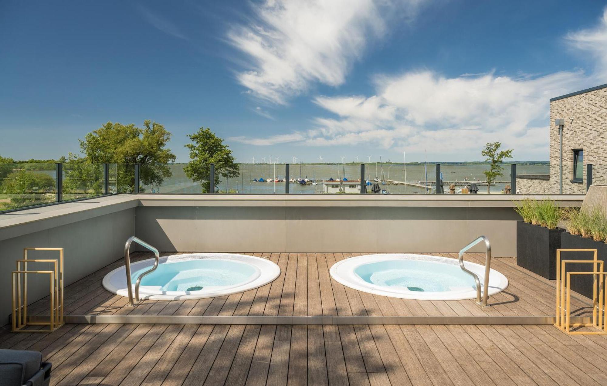 Penthouse Comfort Lembruch Exterior photo